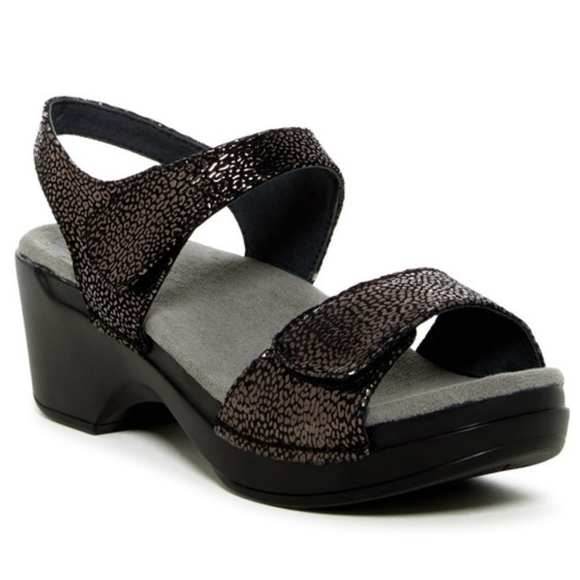 Dansko Sonnet metallic platform - Picture 2 of 9